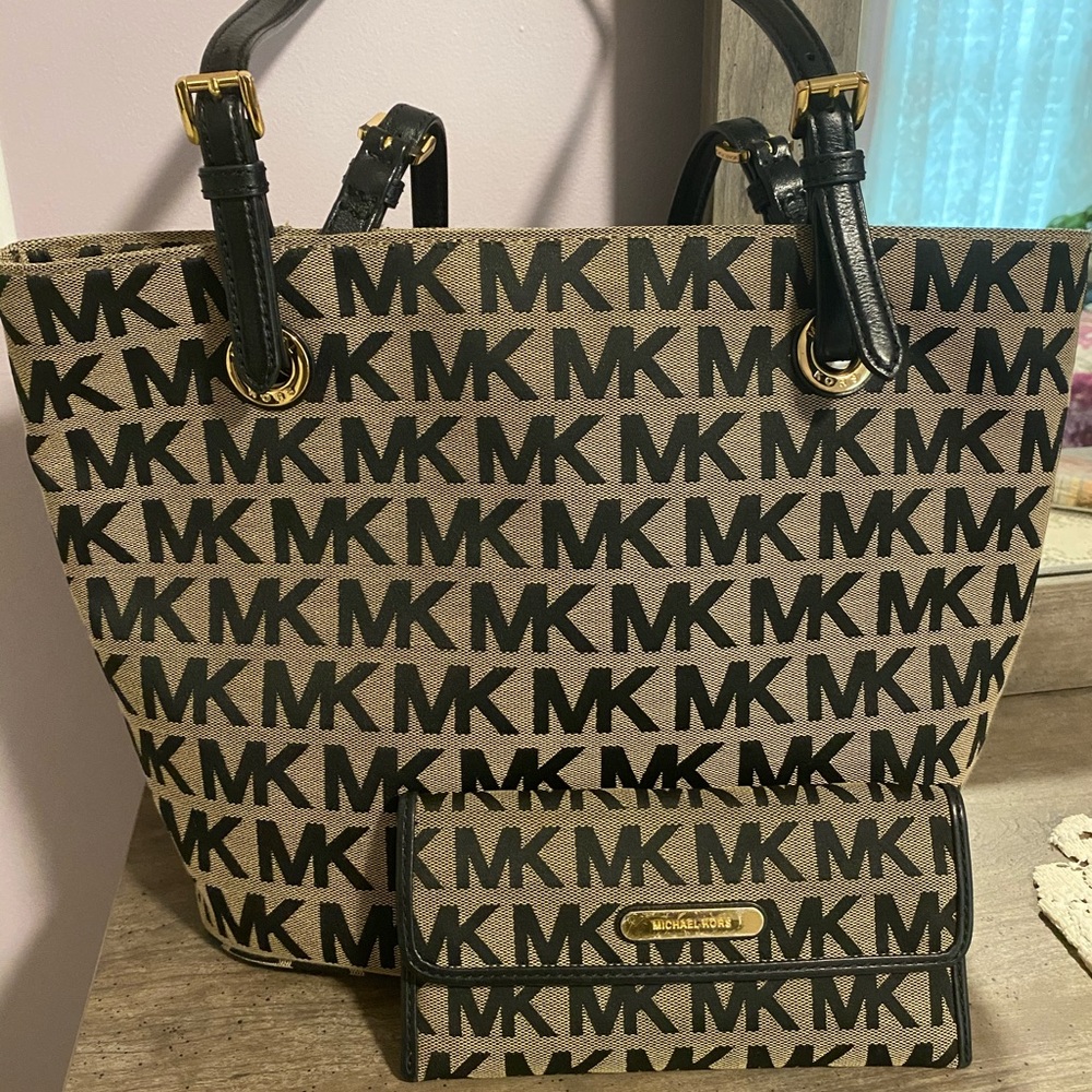 Michael Kors classic MK bag and matching wallet